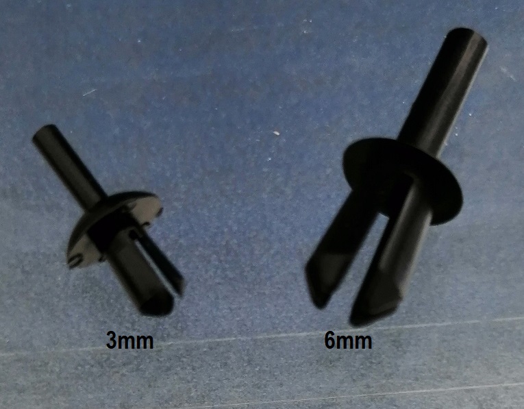 SN 34-36 SW: Spreiznieten 3,4-3,6mm, schwarz, 100 Stück bei reichelt  elektronik